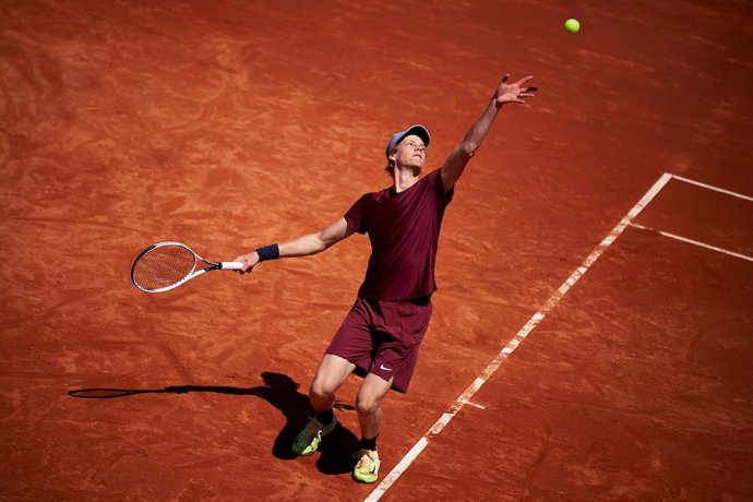 Archivo - Jannik Sinner en el ATP Barcelona Open Banc Sabadell en el Real Club de Tenis Barcelona, en abril de 2021