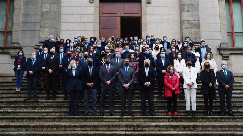 Concentración en el Parlamento de Galicia por la invasión rusa a Ucrania.