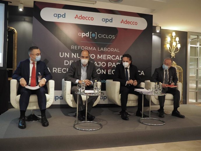 Jornada sobre la reforma laboral organizada por Adecco