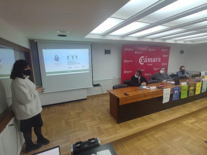 Silvia Garrote (I) Presenta La Nueva Web De Impulso Emprende Junto A Javier Muñoz, Alberto Santamaría Y Saturnino De Gregorio.