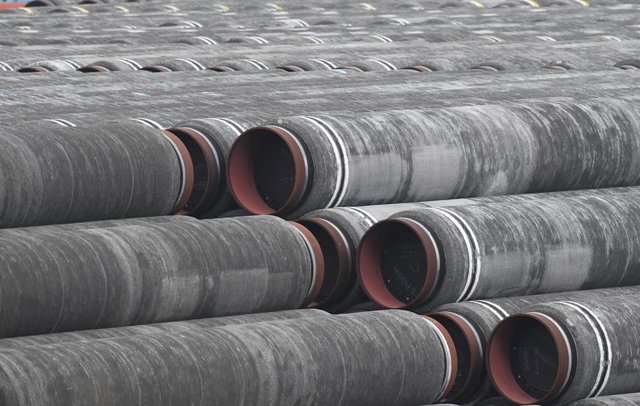 Archivo - Tuberías para el gasoducto Nord Stream 2