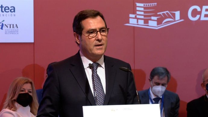El presidente de la Confederación Española de Organizaciones Empresariales (CEOE), Antonio Garamendi