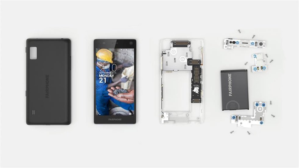 Archivo - Fairphone 2, el teléfono móvil que puedes abrir y reparar tú mismo