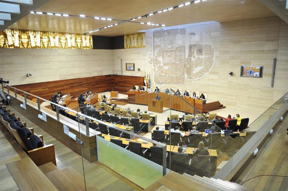 Pleno de la Asamblea de Extremadura
