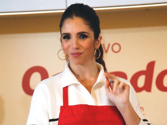 Elena Furiase ha celebrado trabajando su 34 cumpleaños