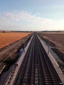 Línea de Alta Velocidad Madrid-Sevilla (AVE).