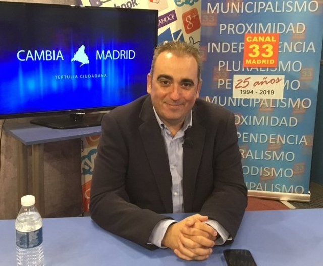 El alcalde de San Fernando de Henares, Javier Corpa, en una entrevista en Canal 33