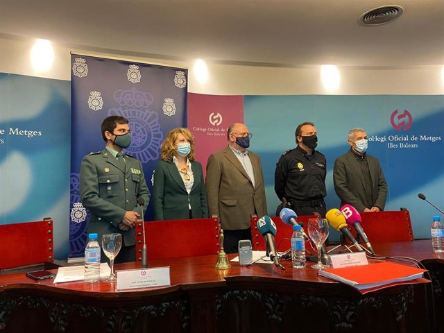 Miembros del Comib, Guardia Civil y Policía Nacional presentan los datos de agresiones a personal sanitario en 2021.