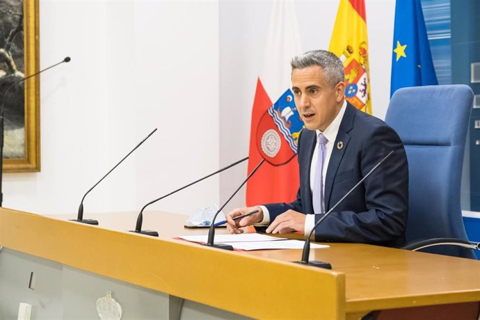 El vicepresidente, Pablo Zuloaga, informa en rueda de prensa de los acuerdos del Consejo de Gobierno.