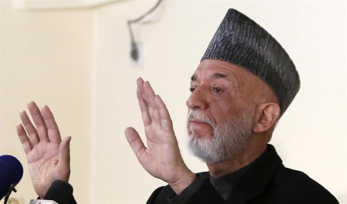 El expresidente de Afganistán Hamid Karzai durante una conferencia de prensa en Kabul