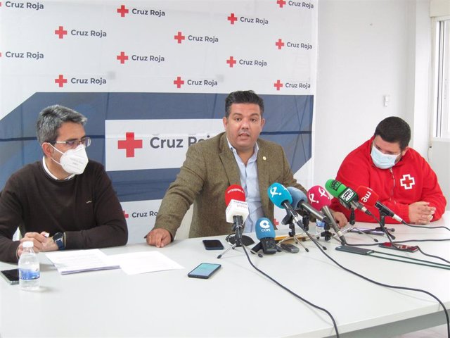 Responsables de Cruz Roja extremadura informan sobre ayuda a ucrania