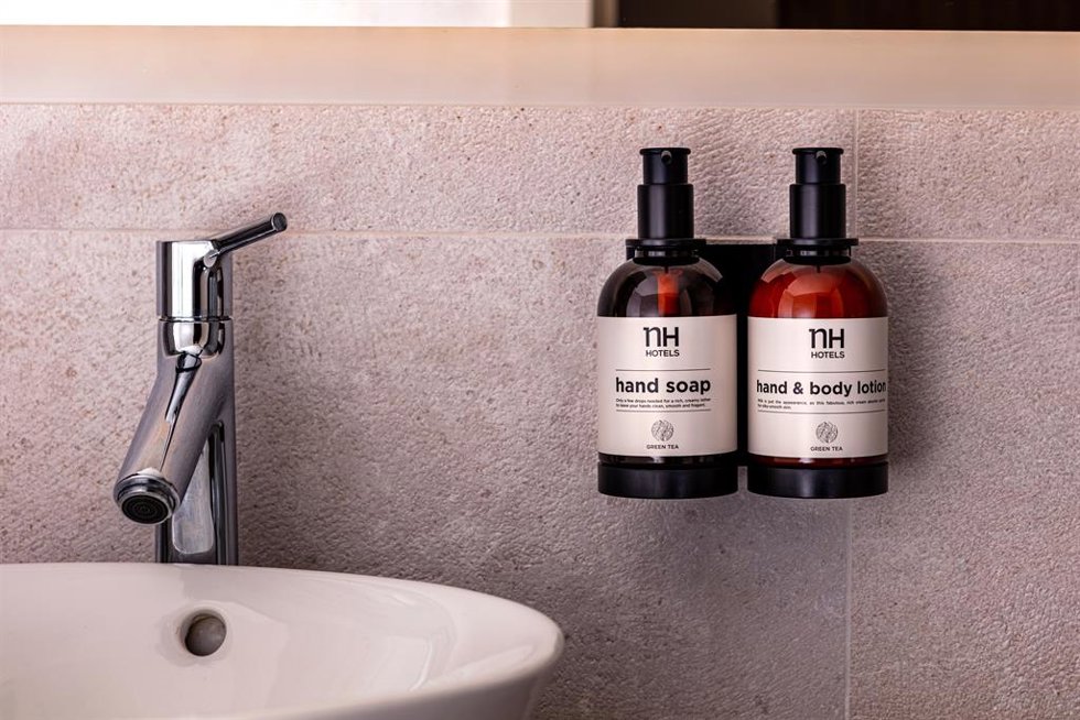 Archivo - NH Hotel Presenta Sus Nuevas Amenities Respetuosas Con El Medio Ambiente