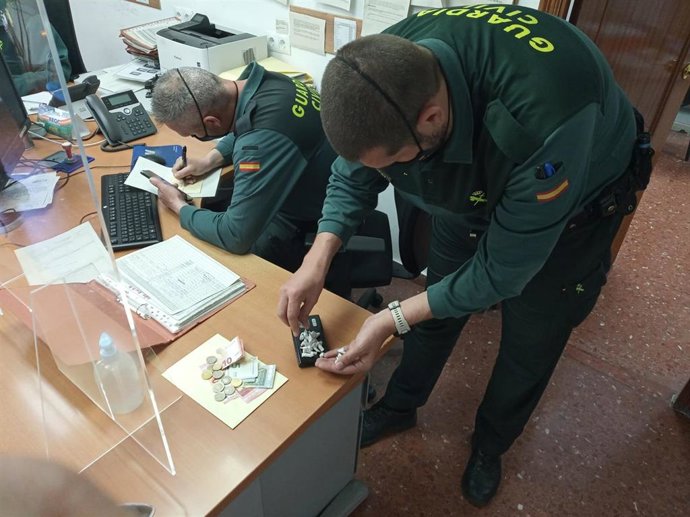 Agentes de la Guardia Civil