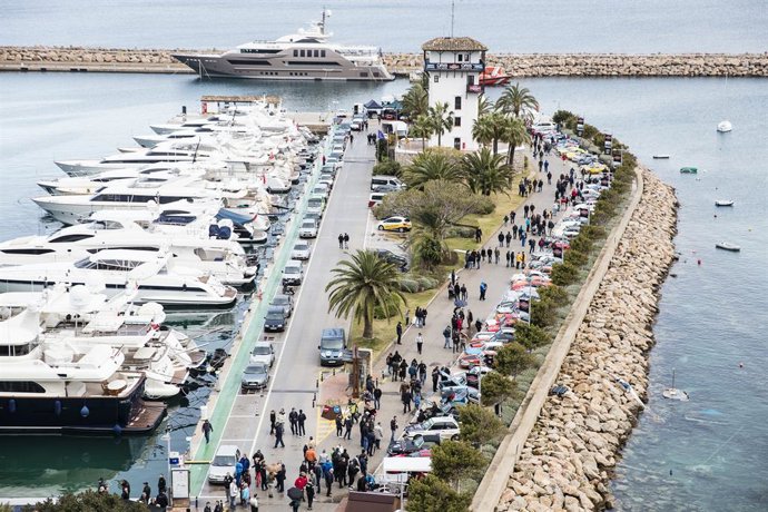 Archivo - XVIII Rally Clásico Isla de Mallorca, en Puerto Portals.