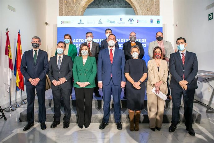 Firma Con El Secretario De Estado De Turismo Y Las Entidades Locales Los Planes De Sostenibilidad Turística De La Convocatoria Ordinaria Y Extraordinaria Que Se Van A Desarrollar En La Región.