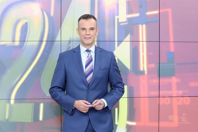 Archivo - El periodista Igor Gómez presentará el Telediario Fin de Semana de La 1 de TVE junto a Lara Siscar