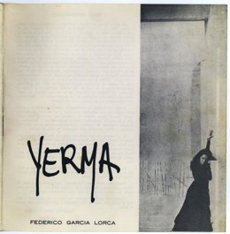 Libreto de la obra 'Yerma', de Federico García Lorca, representada por El Lebrel Blanco en Pamplona.