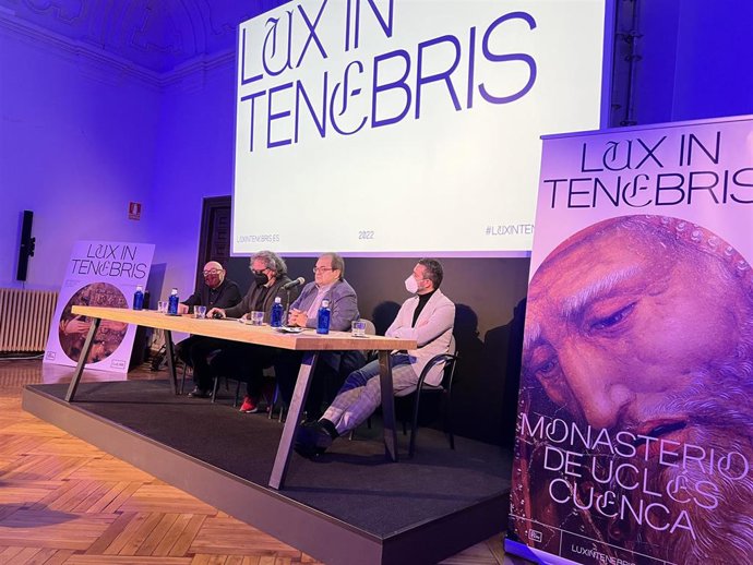 Presentación de Lux in Tenebris.