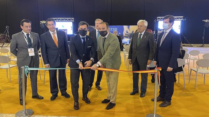 Inauguración de la primera edición del Salón Internacional de la Feria Sifer en Fibes.