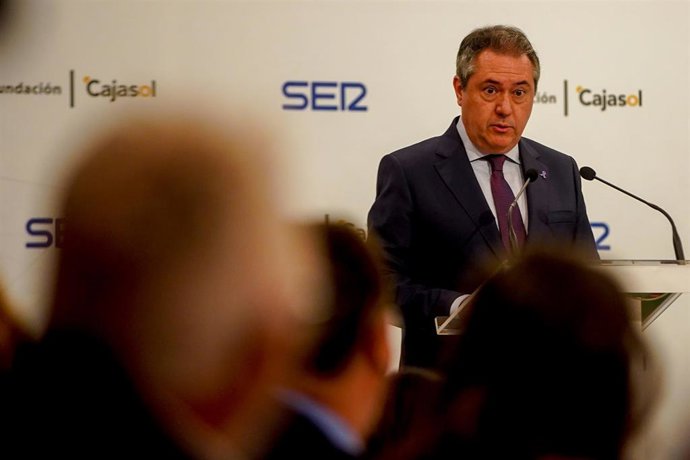 El secretario general del PSOE-A  y candidato a la presidencia de la Junta de Andalucía, Juan Espadas, en una foto de archivo.