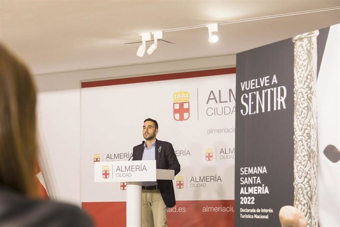 Carlos Sánchez presenta la campaña 'Vuelve a sentir'