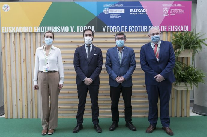 El consejero Javier Hurtado clausura el V Foro de Ecoturismo de Euskadi que durante dos días se ha celebrado en Vitoria-Gasteiz