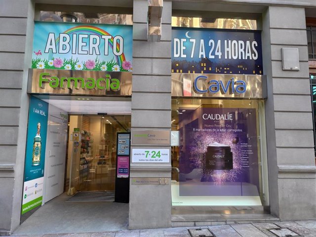 Archivo - Farmacia en Oviedo.