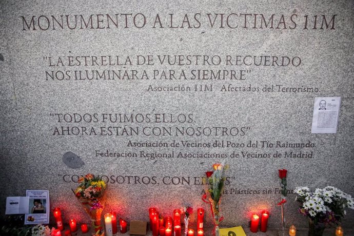 Archivo - Imagen del monumento en recuerdo a las víctimas del 11M en el Pozo.