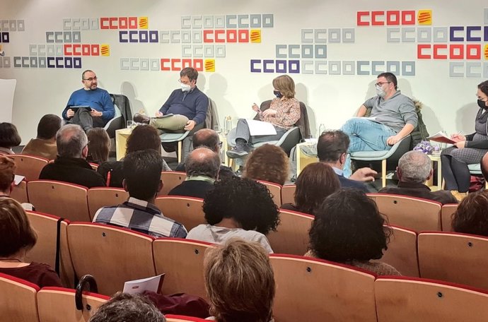 Mesa redonda de CC.OO. Sobre el catalán