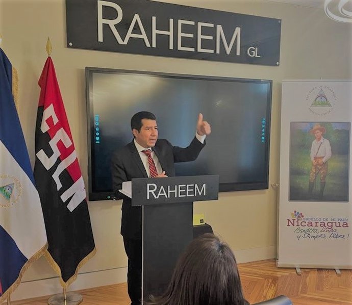 Archivo - El embajador de Nicaragua en España, Carlos Midence