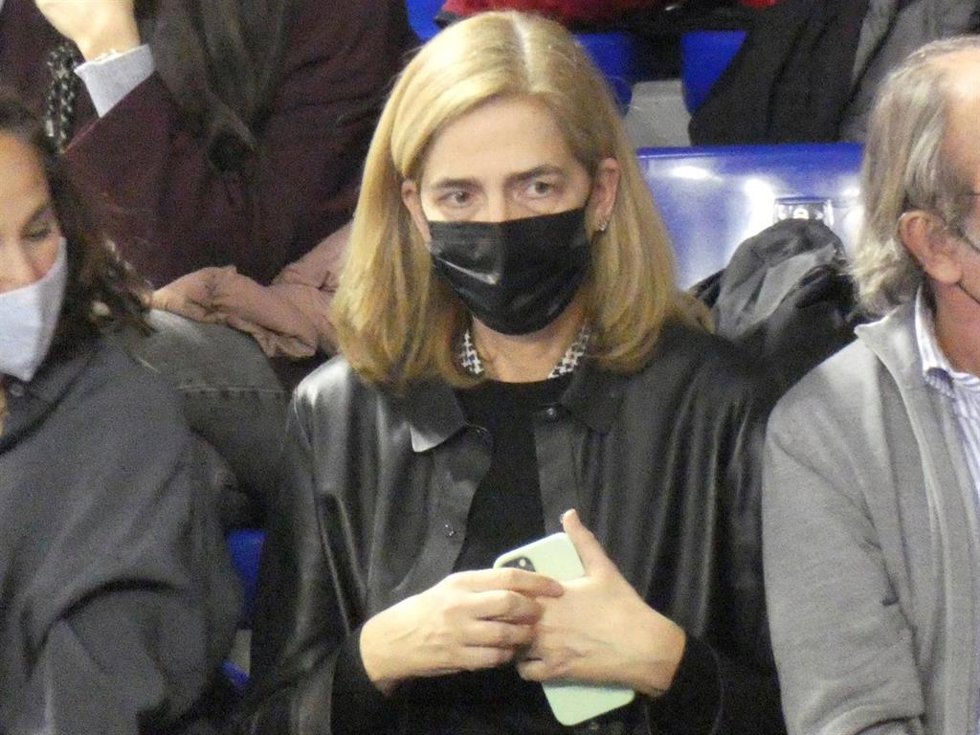 La Infanta Cristina, en el debut de Pablo Urdangarín con el Bara en la Champions