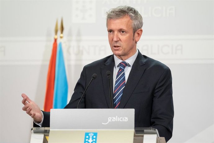 Rueda, en el atril del Consello de la Xunta.