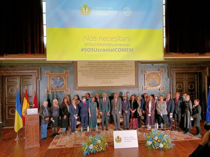 Acto 'SOS Ucranianos' en el Colegio de Médicos de Madrid