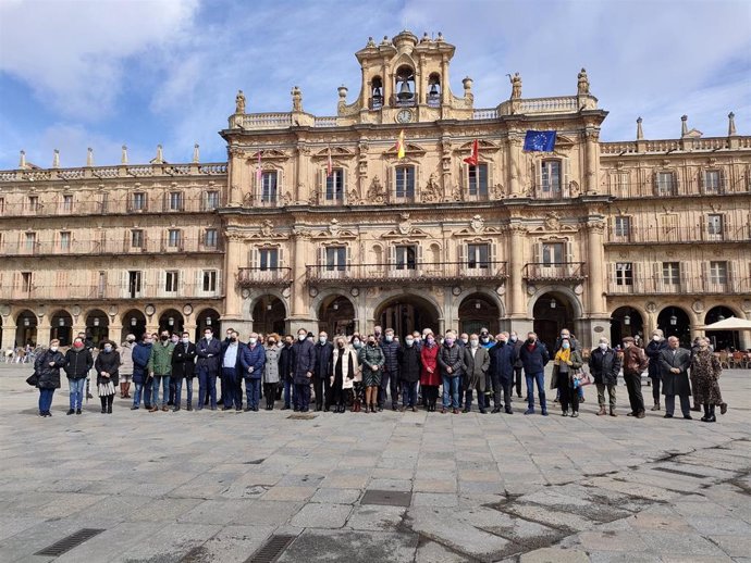 Minuto de silencio en Salamanca por el aniversario del '11-M' y en Día Europeo de las Víctimas del Terrorismo.