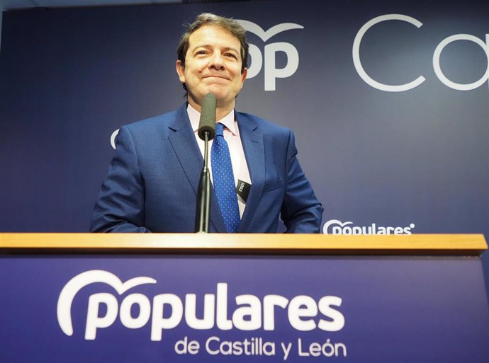 Alfonso Fernández Mañueco comparece en rueda de prensa tras reunirse con los presidentes provinciales del PP en Castilla y León.