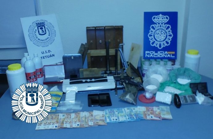 Desmantelado un laboratorio de mefedrona y cocaína en un piso de Tetuán