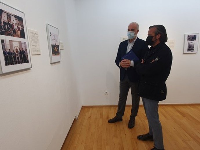 El MVA ofrece un recorrido fotográfico por la historia cofrade de Málaga de los últimos 100 años