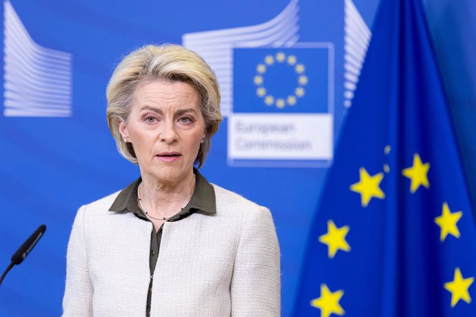HANDOUT - 27 February 2022, Belgium, Brussels: European Commission President Ursula von der Leyen holds a press statement on further measures to respond to the Russian invasion of Ukraine, at the European Commission in Brussels. Photo: Xavier Lejeune/Eu