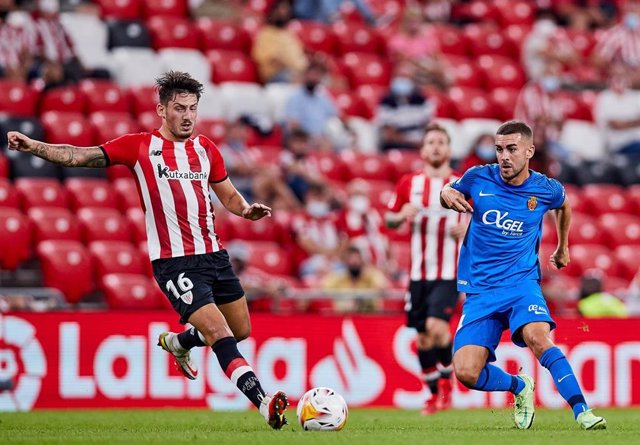 Archivo - Unai Vencedor of Athletic Club in action during the Spanish league, La Liga Santander, football match played between Athletic Club and RCD Mallorca at San Mames stadium on September 11, 2021 in Bilbao, Spain.