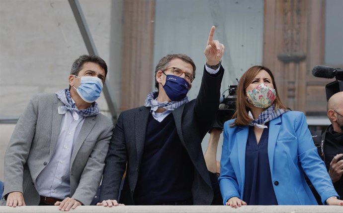 EL CANDIDATO A LA PRESIDÉNCIA DEL PARTIDO POPULAR, ALBERTO NUÑEZ FEIJÓO, ACOMPAÑADO DEL PRESIDENTE DEL PPCV CARLOS MAZÓN Y MARIA JOSÉ CATALÁ, ASISTE A LA MASCLET EN VALNCIA.