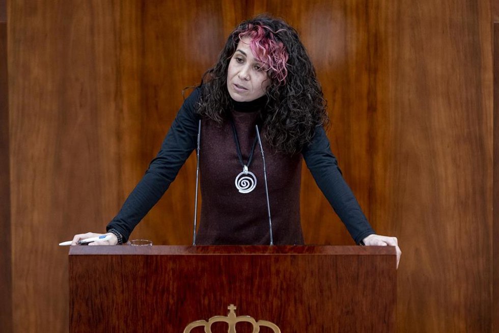 La diputada de Unidas Podemos en la Asamblea de Madrid Vanessa Lillo, interviene en una sesión del pleno de la Asamblea de Madrid, a 3 de marzo de 2022, en Madrid (España).