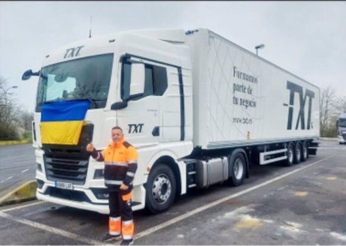 La empresa de logística TXT traslada 4 trailers de ayuda humanitaria aragonesa a los refugiados ucranianos