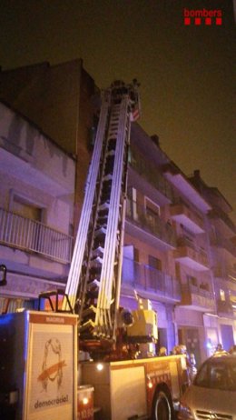 Imagen del piso afectado por un incendio en Figueres (Girona)