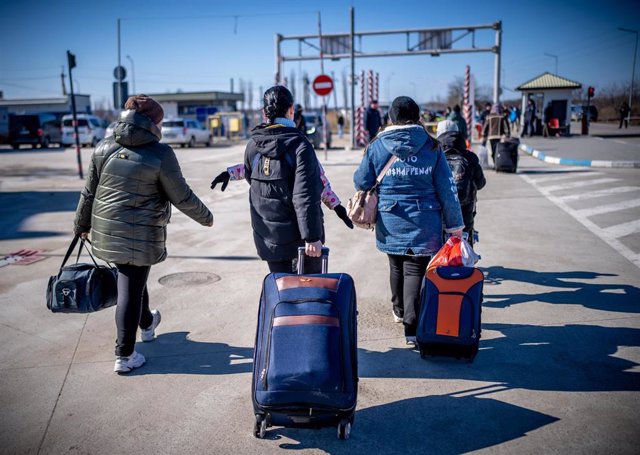 Refugiados ucranianos de camino a Moldavia 