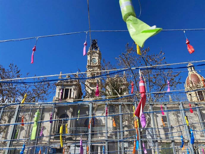 La 'masclet de este sábado, 12 de marzo, disparada por la pirotecnia Mediterráneo en la plaza del Ayuntamiento