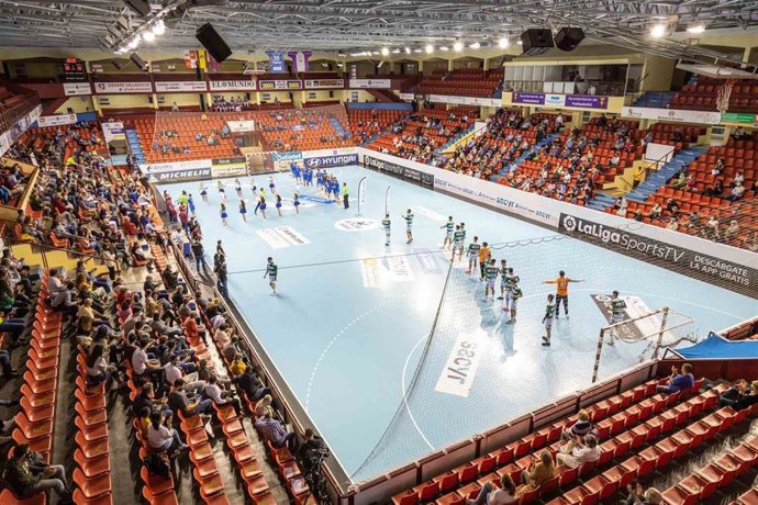 Ucrania.-El Recoletas Atlético homenajeará este domingo a un grupo de ucranianos acogidos en Valladolid