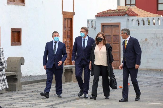 Ximo Puig en el homenaje al pueblo de La Palma