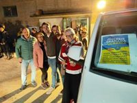 Sale desde Granada para Polonia una caravana de coches particulares para entregar suministros y recoger refugiados