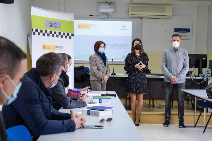 Archivo - Diputación forma a 22 policías locales en prevenir adicciones de menores a través de Agente Tutor