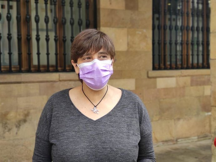 Archivo - La concejala del PSOE en el Ayuntamiento de Oviedo Ana Rivas.